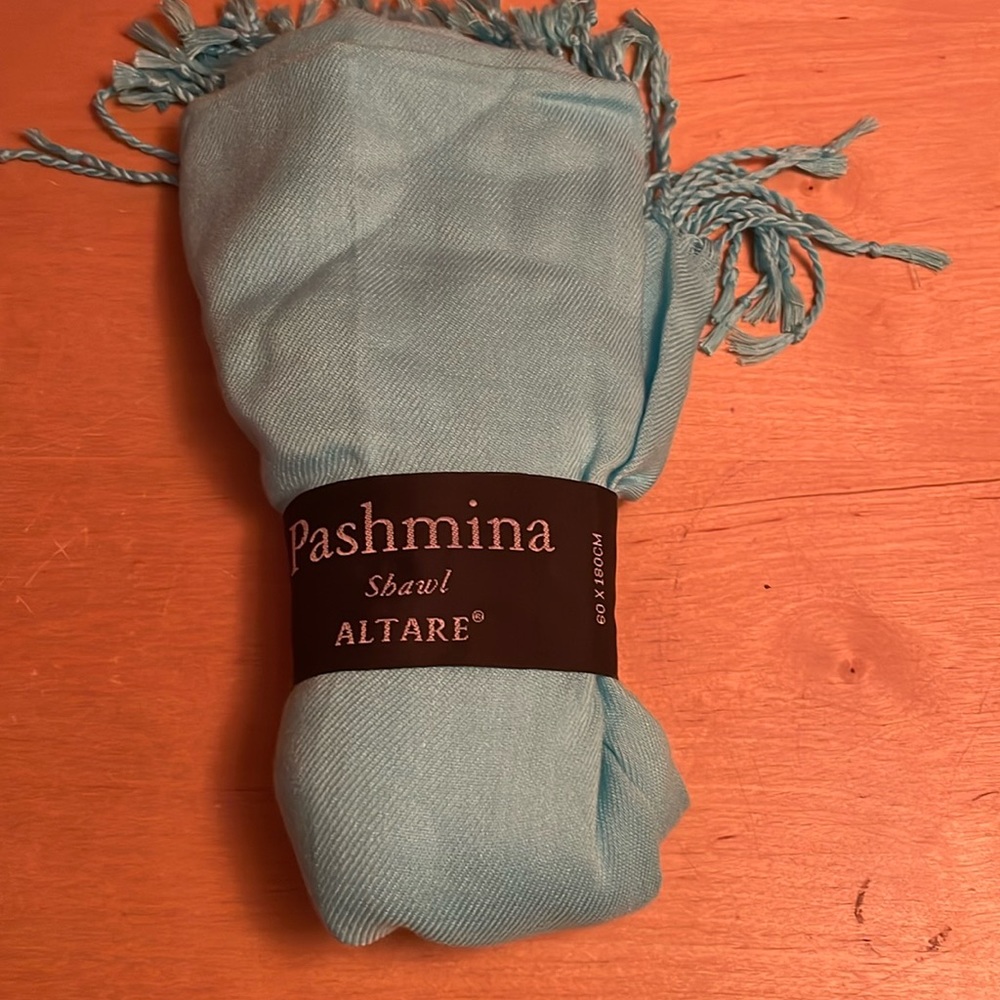 Brand New Pashmina Shawl Altare